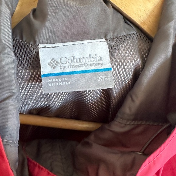 Columbia Pink Mesh Lining Zip Up 100% Nylon Hooded Rain Jacket size XS EUC - Picture 7 of 8